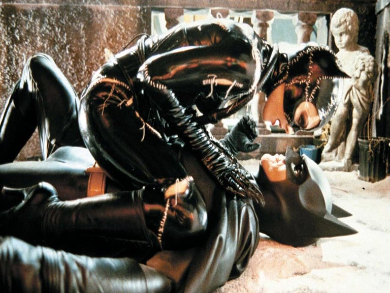Michelle Pfeiffer and Michael Keaton in "Batman Returns"