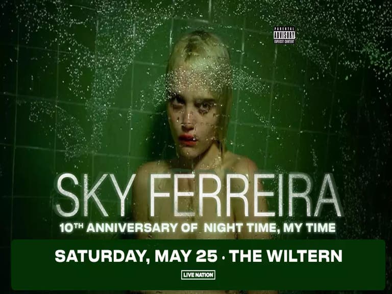 Sky Ferreira at The Wiltern