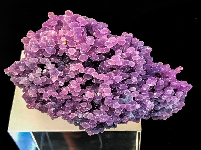 Grape Agate from Indonesia at the Natural History Museum