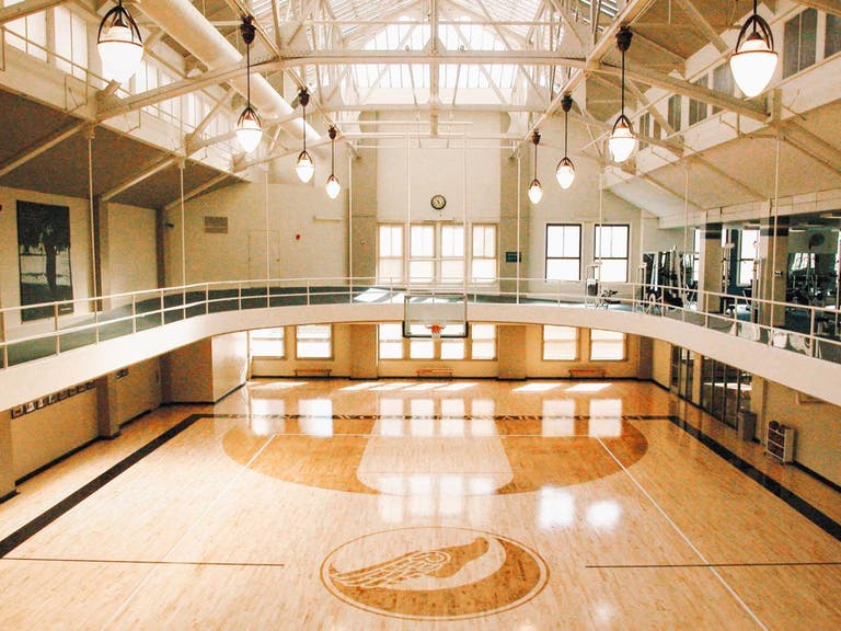 Basketball court at Los Angeles Athletic Club in DTLA