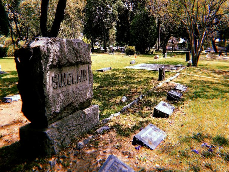 The SINCLAIR tombstone in the Sierra Madre Pioneer Cemetery